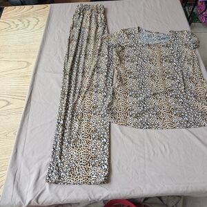 Leopard Print Two-Piece Lounge Set - Brown/Black/Cream